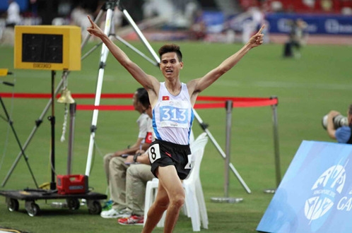 SEA Games 28: Điền kinh lập cú đúp vàng