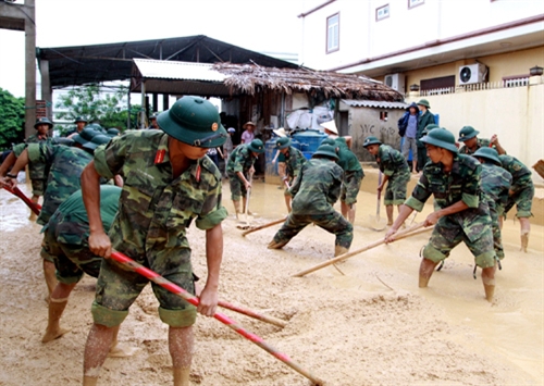Bộ đội - chỗ dựa vững chắc của dân