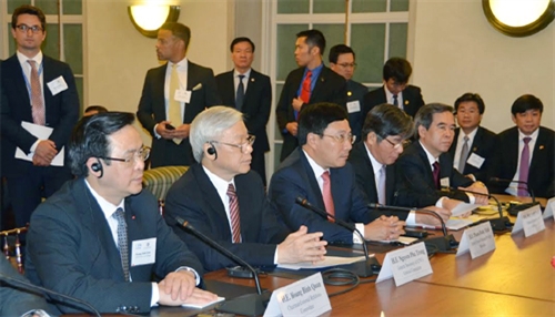 Khuyến khích và tạo điều kiện thuận lợi để các doanh nghiệp Hoa Kỳ đầu tư vào Việt Nam 