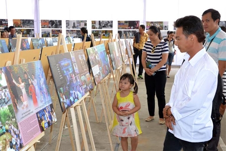 Ra mắt sách ảnh “Đờn ca tài tử - Lời tự tình của dân tộc, quê hương!”