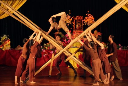 Đông đảo nghệ sĩ chào mừng Ngày Sân khấu Việt Nam