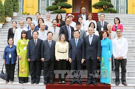 Khẳng định tình đoàn kết với nhân dân Cu-ba