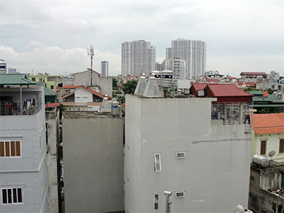 “Bịt” lỗ hổng, ngăn tình trạng phố quá tải dân