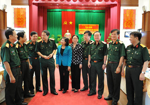 Tăng sức lãnh đạo, phối hợp nhịp nhàng, tham mưu đúng, trúng