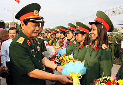 Gọi nhập ngũ những người trúng tuyển đại học, cao đẳng