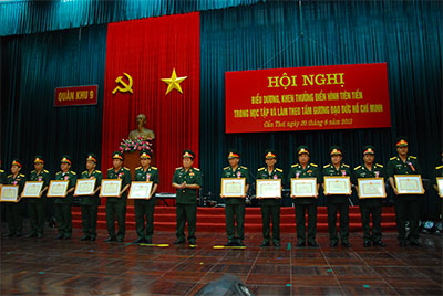 Các mô hình, phong trào bám sát thực tiễn đơn vị