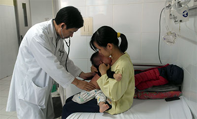 Trẻ bị lên sởi: Thận trọng với những biến chứng nguy hiểm