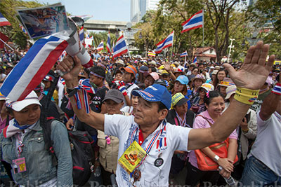Bầu không khí chính trị ở Thái Lan thêm “nóng”