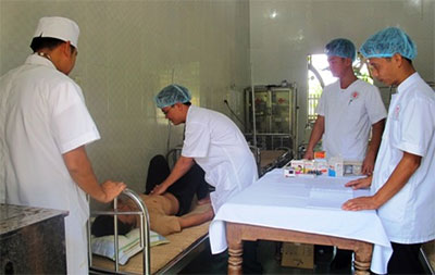 Những “Thầy thuốc 108” trên đảo Song Tử Tây