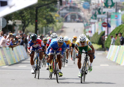 Nguyễn Thành Tâm về nhất chặng 6