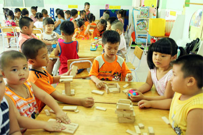 Xây dựng trường mầm non cho con em công nhân: Cần cơ chế linh hoạt và đẩy mạnh xã hội hóa