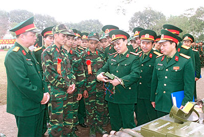 Xây dựng vùng châu thổ sông Hồng vững mạnh về quốc phòng