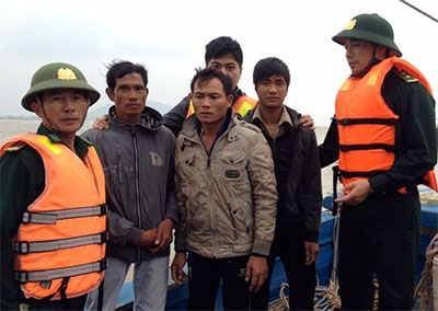 BĐBP Hà Tĩnh: Cứu hộ thành công 3 thuyền viên trong vụ chìm thuyền