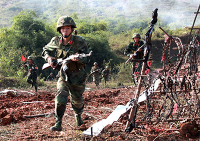 Chiến đấu tiến công trên điểm cao 