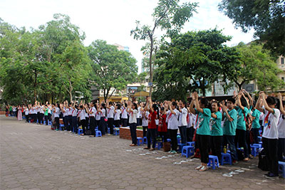 Làm gì để giảm áp lực cho học sinh?