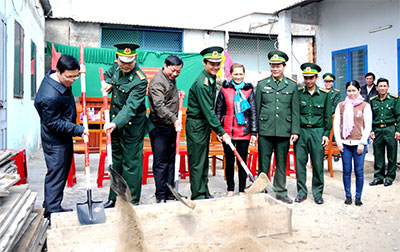 Khởi công xây dựng 2 nhà “Mái ấm chiến sĩ” 
