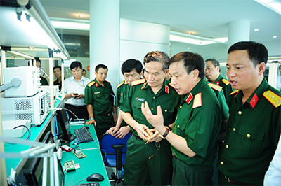 Tấm lá chắn công nghệ phòng thủ đất nước