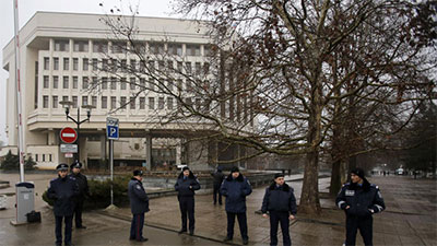 Tình hình tại Cộng hòa tự trị Crưm của U-crai-na diễn biến phức tạp