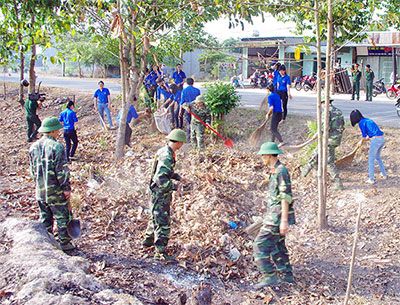 Trường Đại học Nguyễn Huệ: Phát động thi đua Tháng thanh niên 2014