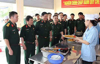 Khai mạc kỳ thi nâng bậc kỹ thuật nấu ăn bậc cao toàn quân.