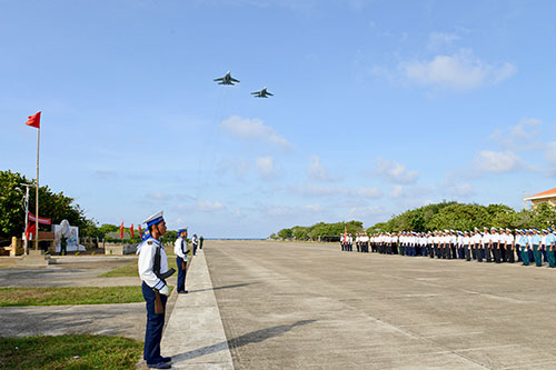 Đoàn công tác BTTM kiểm tra các đơn vị thuộc quần đảo Trường Sa 