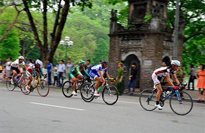 Những cuộc so kè hấp dẫn