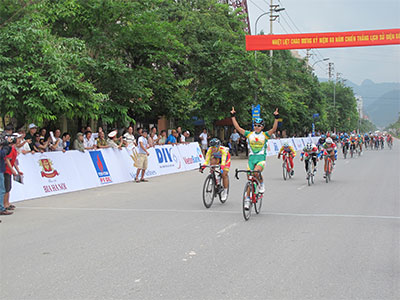 Hành trình nghĩa tình và tinh thần quyết thắng