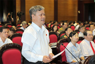 Phát triển kinh tế-xã hội gắn với củng cố quốc phòng-an ninh 