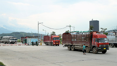 Các cửa khẩu ở Lào Cai: Nhộn nhịp giao thương