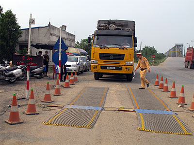 An toàn giao thông: Giảm tai nạn giao thông từ kiểm soát tải trọng xe