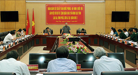 Ủy ban Quốc phòng và An ninh Quốc Quốc hội làm việc tại Quân khu 2