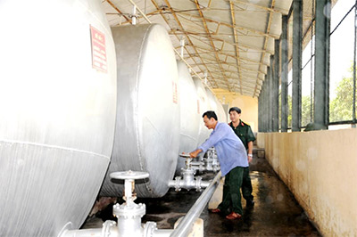 Phía sau những cung đường miền Trung