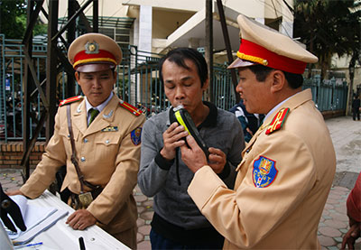 Rượu, bia: Nguyên nhân gây ra 230 loại bệnh