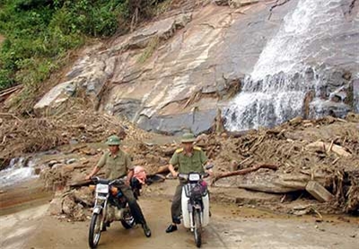 Miếng thịt lợn ở bản Séo Phìn Chư!