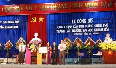 Công bố quyết định thành lập Trường Đại học Khánh Hòa