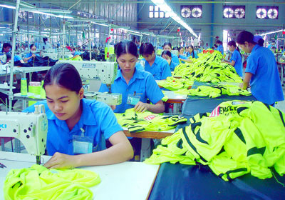 Xuất khẩu dệt may - Không ngồi chờ nhà nhập khẩu