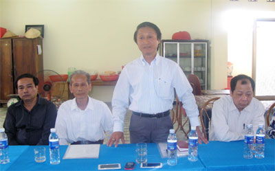 Tiểu thương Chợ gốm sứ Bát Tràng kinh doanh trở lại