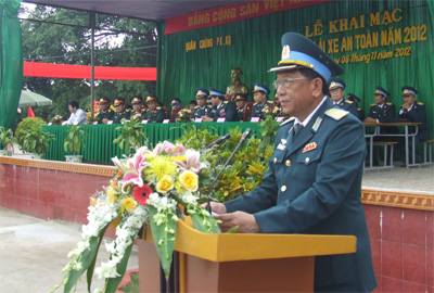 Khai mạc Hội thi lái xe an toàn năm 2012