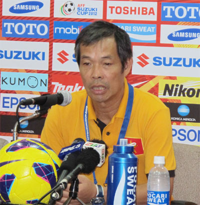 Trưởng đoàn Ngô Lê Bằng: VFF tin tưởng HLV Phan Thanh Hùng