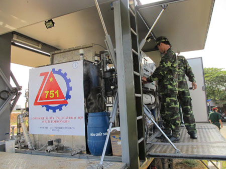 Đưa xe lọc nước cơ động vào sử dụng