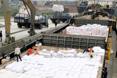 Chưa qua cơn bĩ cực