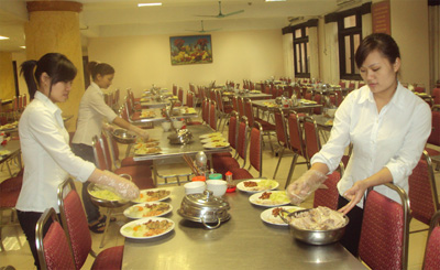 Tiếp tục mở rộng thực hiện xã hội hóa bếp ăn