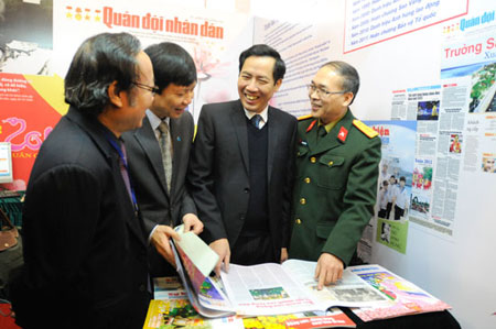 Khai mạc Hội báo Xuân Quý Tỵ 2013