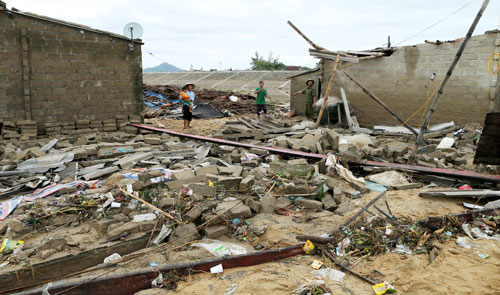 Hà Tĩnh: Nhiều thiệt hại sau bão