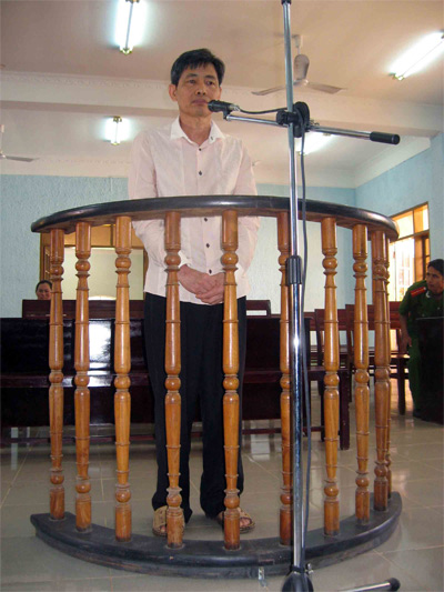 Y án vũ sư giết người vứt xác