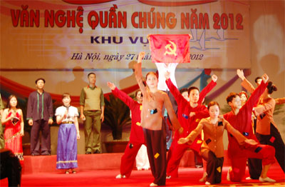 Động lực sáng tạo của văn nghệ sĩ và báo chí quân đội