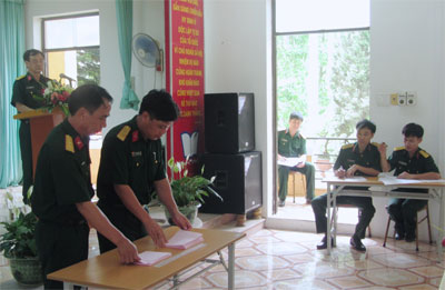 Khai mạc Hội thi Phó Chỉ huy trưởng Ban CHQS quận, huyện, thị xã năm 2013