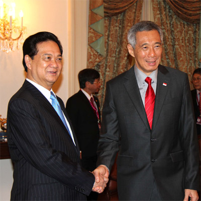 Thúc đẩy hợp tác Việt Nam - Xin-ga-po