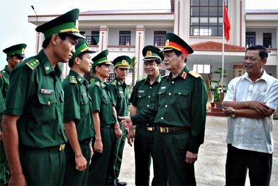 Thượng tướng Nguyễn Thành Cung làm việc với UBND tỉnh An Giang