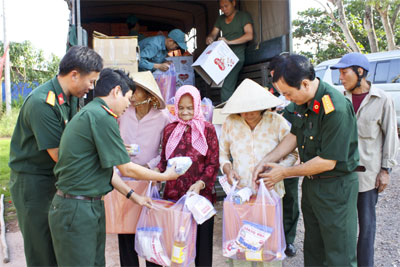 Hoàn thành giải quyết chế độ chính sách cho các đối tượng vào năm 2014